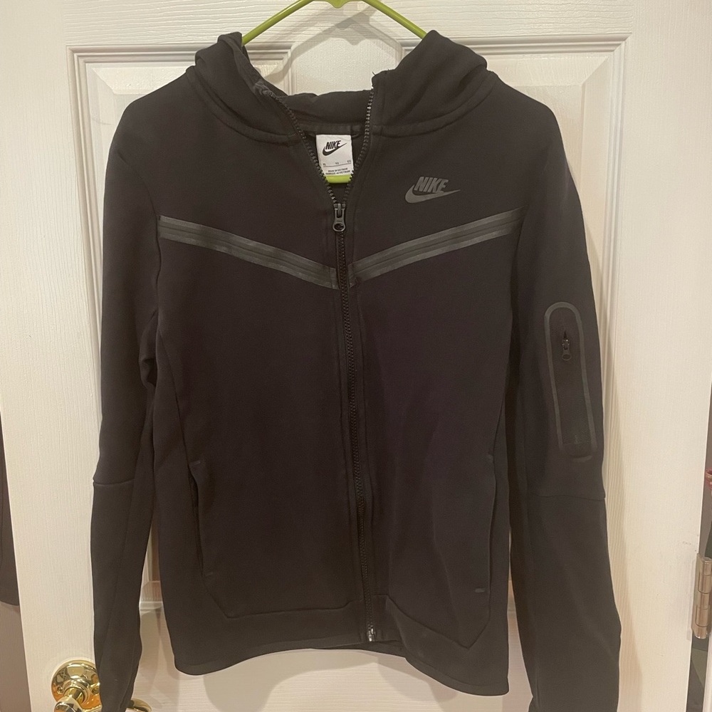 Youth Nike Tec XL